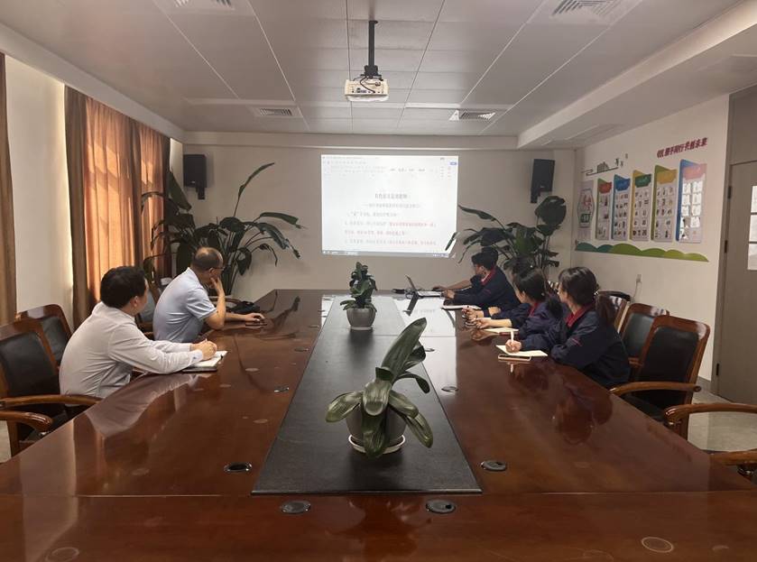 銅基新材料項目“紅色工地”黨支部召開宣傳小組會議 銅基新材料項目“紅色工地”黨支部召開宣傳小組會議